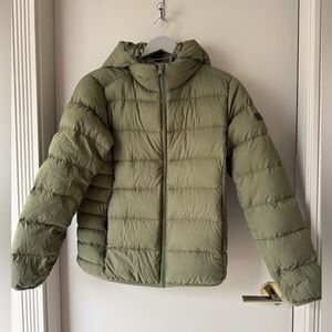 Roots Women’s Short Puffer Duck Down Packable Coat